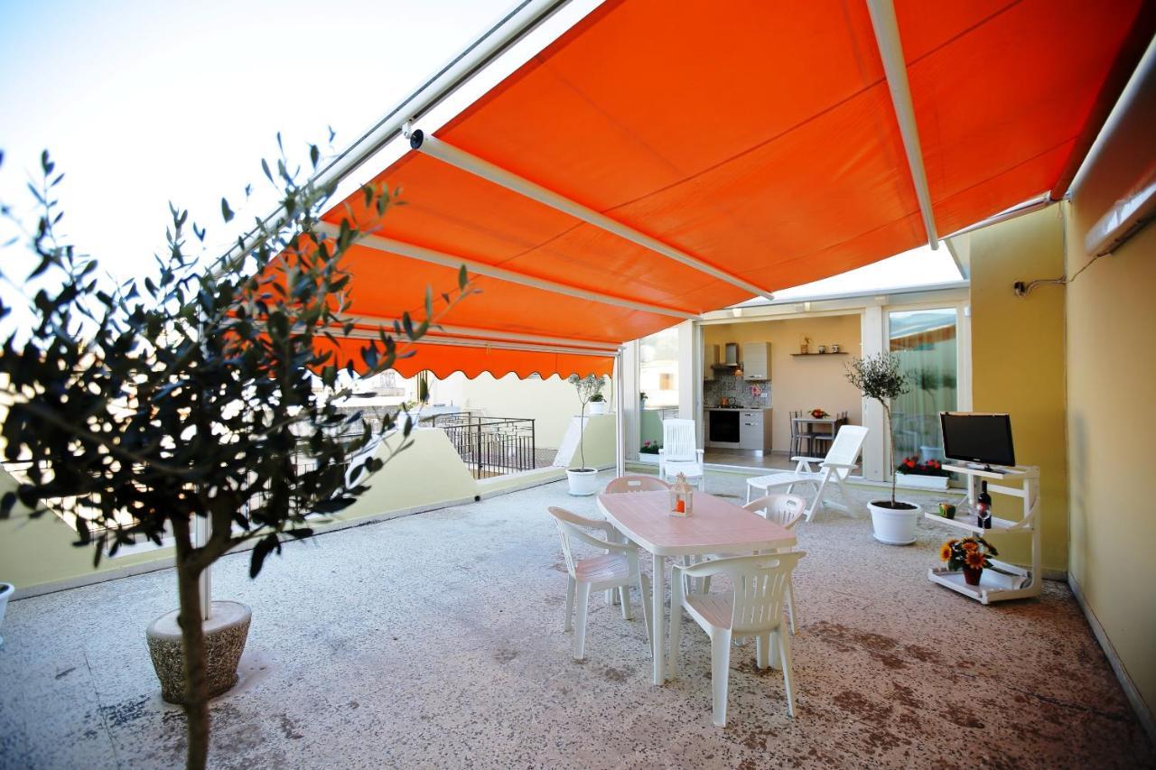 Re Sole Case Vacanze - Esclusivo Attico M A R T E Con Spaziosissima Terrazza Solarium Attrezzata Авола Екстериор снимка