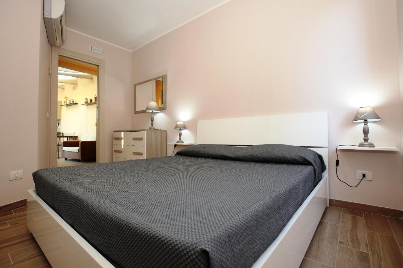 Re Sole Case Vacanze - Esclusivo Attico M A R T E Con Spaziosissima Terrazza Solarium Attrezzata Авола Екстериор снимка