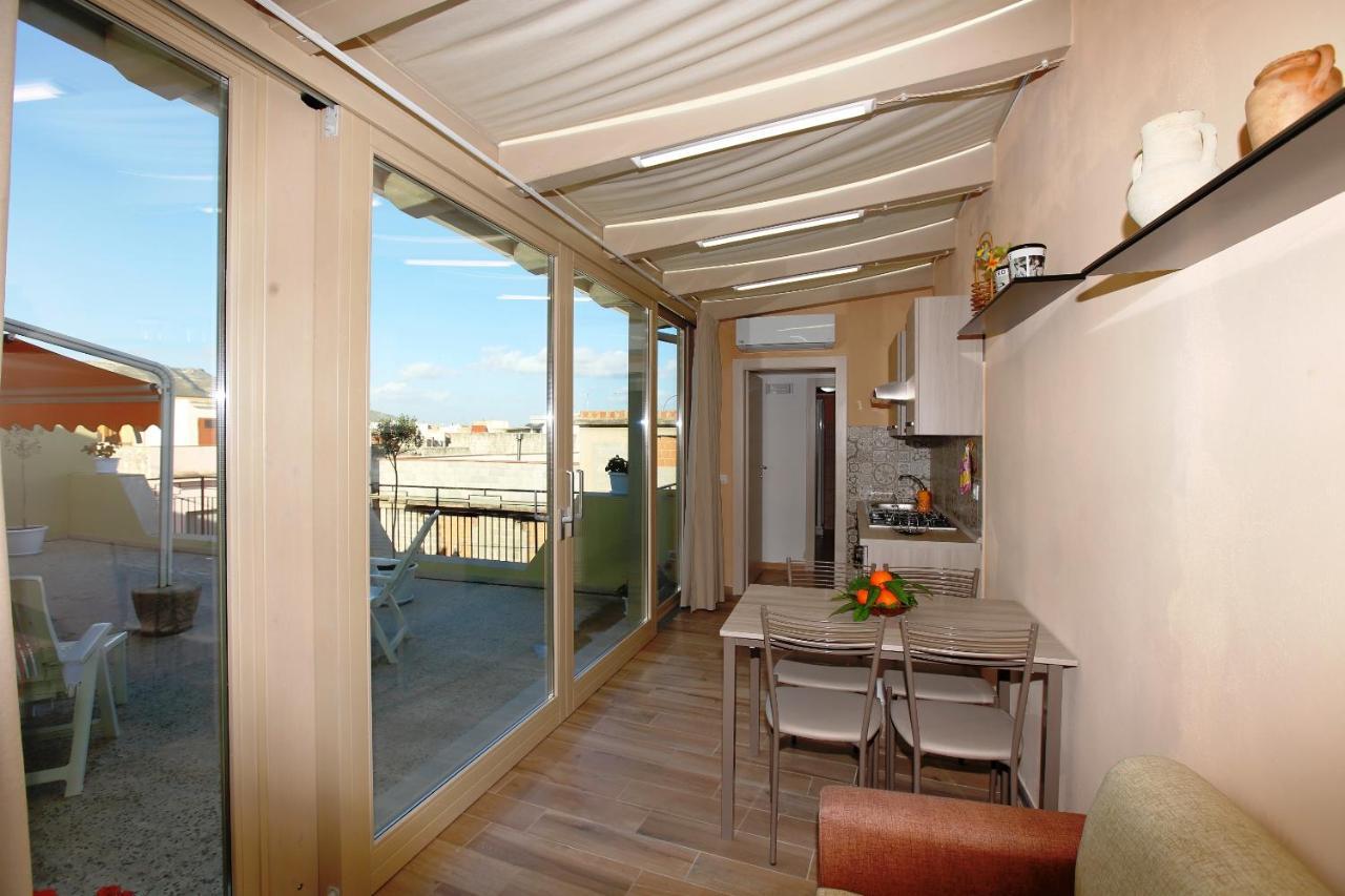 Re Sole Case Vacanze - Esclusivo Attico M A R T E Con Spaziosissima Terrazza Solarium Attrezzata Авола Екстериор снимка